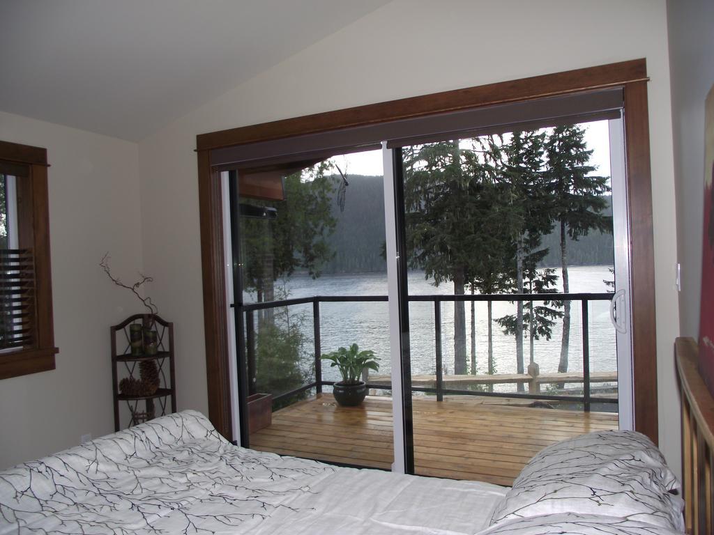 Wild Coast Chalets Port Renfrew Luaran gambar